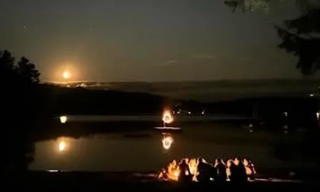 Campamento de Verano Tradicional Canadiense Night - Activities - Night 3