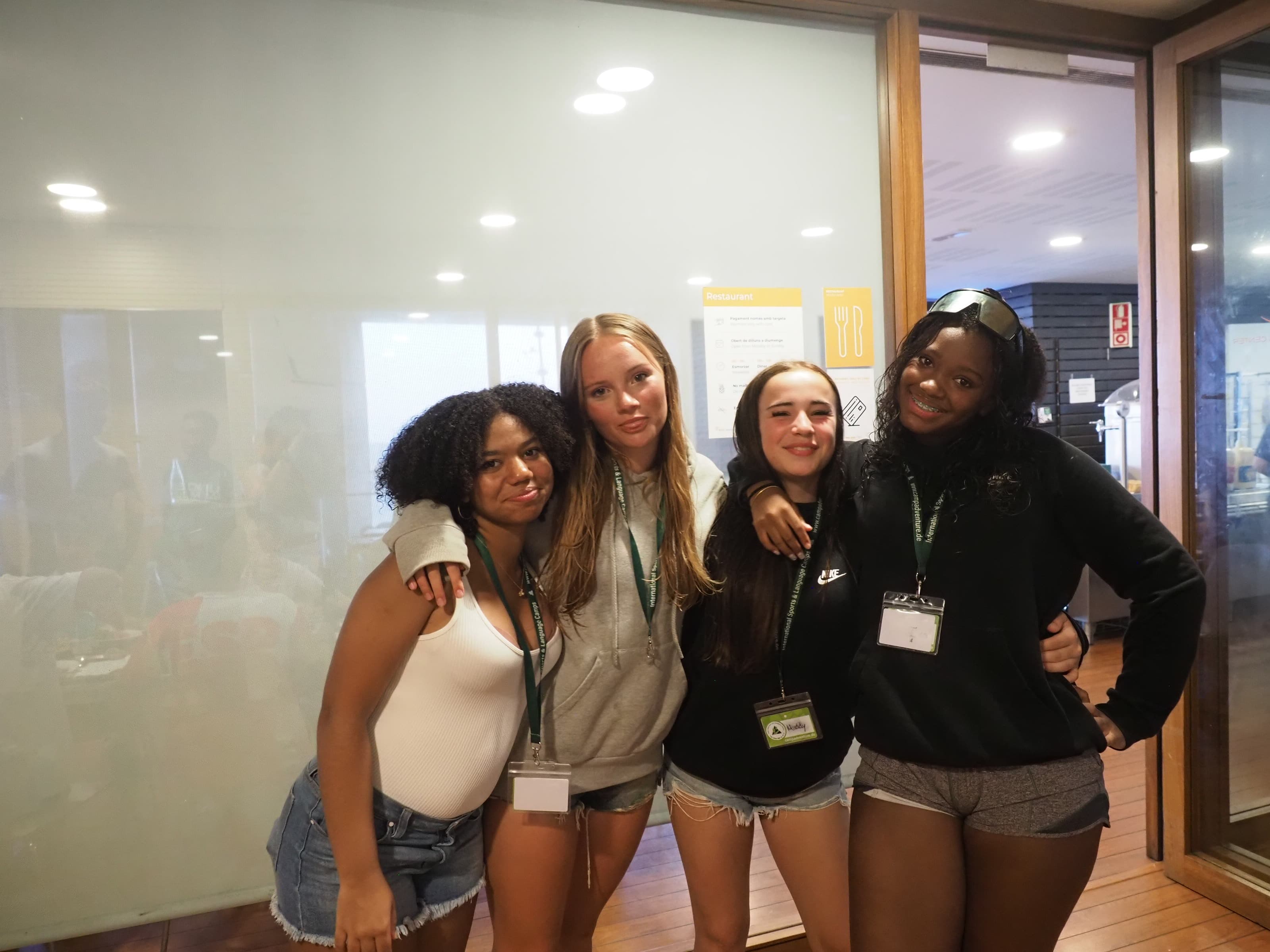 English Language & Sailing Camp - Barcelona - Happy Camper 24